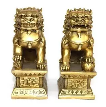 Chinese brass copper statue Foo Dogs Lions pair A female lion on the talisman of evil 
Chinese brass copper statue Foo Dogs Lions pair A female lion on the talisman of evil