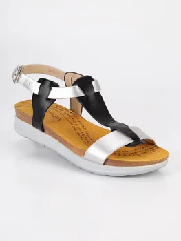 Faux leather wedge Sandals low
Faux leather wedge Sandals low
