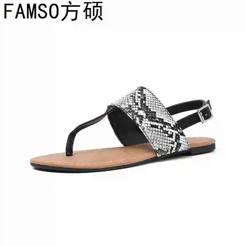 FAMSO 2019 New Women Sandals Black Size 36-43 Print Flip Flop Shoes Summer Lady Indoor Casual Slippers Brand Flats Sandals
FAMSO 2019 New Women Sandals Black Size 36-43 Print Flip Flop Shoes Summer Lady Indoor Casual Slippers Brand Flats Sandals