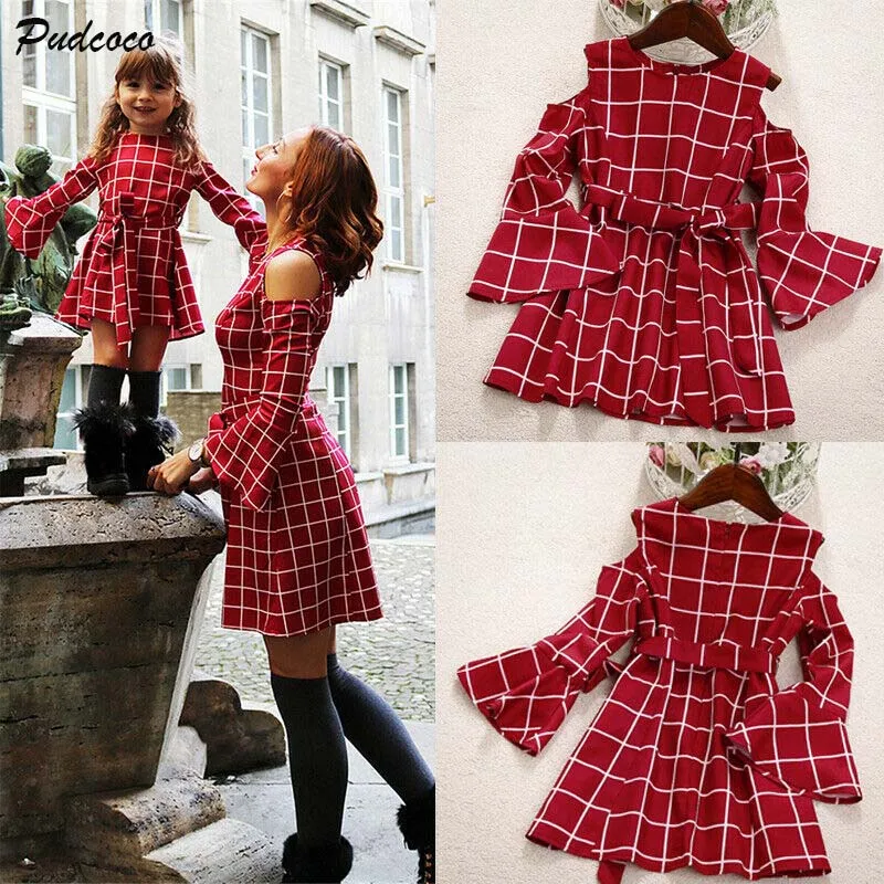 2019 Brand Fashion Family Mother and Daughter Matching Plaid Dress Women Girl Long Sleeve Off Shoulder Bow Belt Dress 3-8Y
2019 Brand Fashion Family Mother and Daughter Matching Plaid Dress Women Girl Long Sleeve Off Shoulder Bow Belt Dress 3-8Y