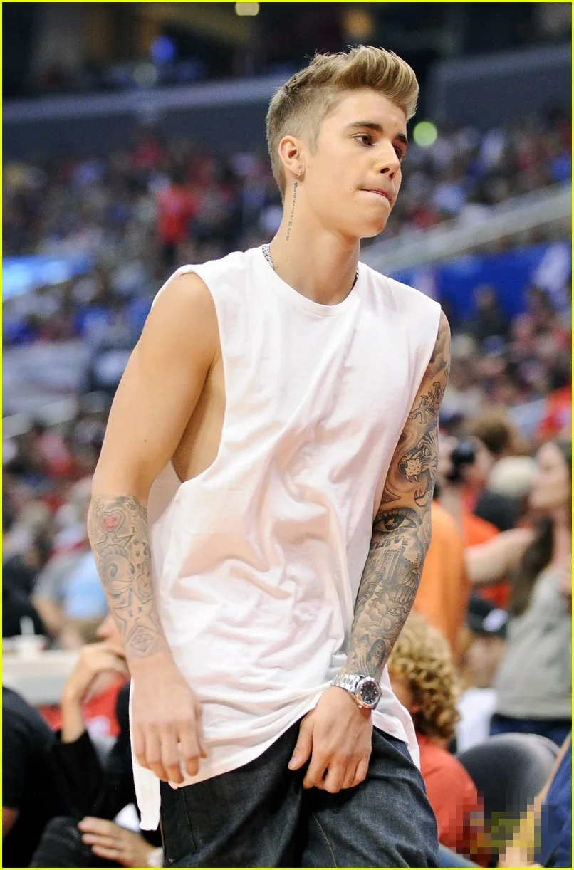 XS-4XL ! 2017 New men's clothing clothes Star Justin Bieber Sleeveless T-shirt plus size singer costumes
XS-4XL ! 2017 New men's clothing clothes Star Justin Bieber Sleeveless T-shirt plus size singer costumes