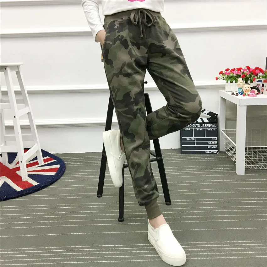 Spring Autumn Women Camouflage Pencil Pants Camouflage Harem Pants Female Elastic Waist Trousers Casual Sweatpants Plus SizeA734
Spring Autumn Women Camouflage Pencil Pants Camouflage Harem Pants Female Elastic Waist Trousers Casual Sweatpants Plus SizeA734