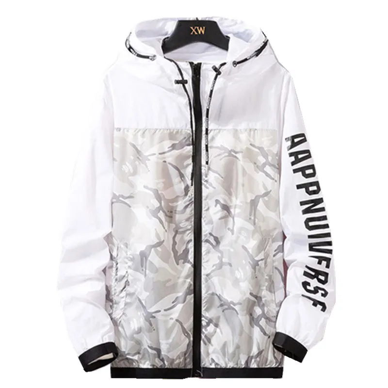 2019 Street Style Summer New Men's Jacket Hip Hop Thin Hoodies Camouflage Color Couple Coat Cardigan Windbreaker Jacket Men
2019 Street Style Summer New Men's Jacket Hip Hop Thin Hoodies Camouflage Color Couple Coat Cardigan Windbreaker Jacket Men