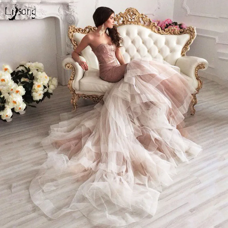 Gorgeous Strapless Puffy Tiered Lace Evening Dress Long Train Multi Layers Bride Bridal Prom Maxi Gown Vestidos de Festa Soiree
Gorgeous Strapless Puffy Tiered Lace Evening Dress Long Train Multi Layers Bride Bridal Prom Maxi Gown Vestidos de Festa Soiree