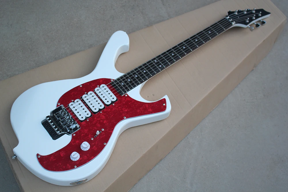 Factory White Unusual Shape Electric Guitar with HHH Pickups,Chrome Hardwares,Folyd Rose,Red Pickguard,Can be Customized
Factory White Unusual Shape Electric Guitar with HHH Pickups,Chrome Hardwares,Folyd Rose,Red Pickguard,Can be Customized