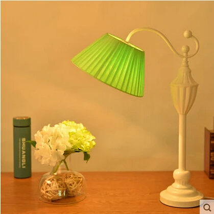 3 Colors Colth American Country LED Desk Lamp Personality Modern Table Lamp For Cafe Bar Home Lightings Luminaria De Mesa
3 Colors Colth American Country LED Desk Lamp Personality Modern Table Lamp For Cafe Bar Home Lightings Luminaria De Mesa