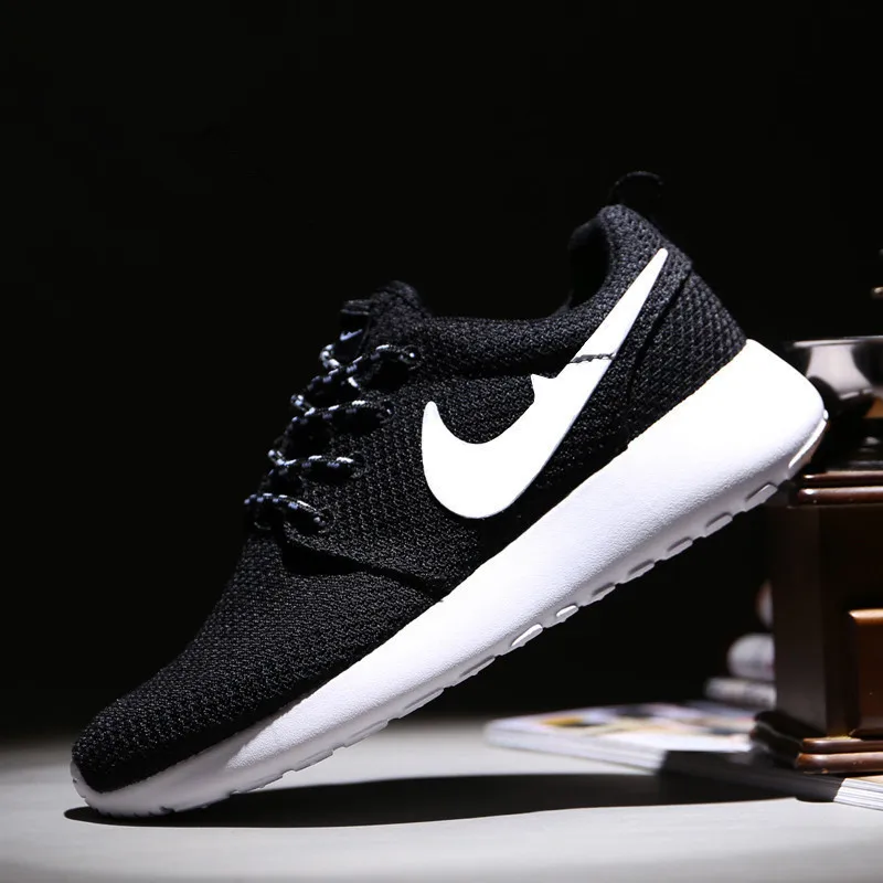 Women Shoes Breathable Air Mesh Sneakers Woman Lightweight Vulcanize Shoes Men's and wome Spring Casual Shoes zapatos de mujer
Women Shoes Breathable Air Mesh Sneakers Woman Lightweight Vulcanize Shoes Men's and wome Spring Casual Shoes zapatos de mujer