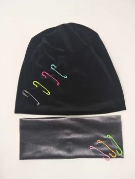 S175181 fashion comfort keep warm winter velvet,metal pin punk women headwear accessories
S175181 fashion comfort keep warm winter velvet,metal pin punk women headwear accessories