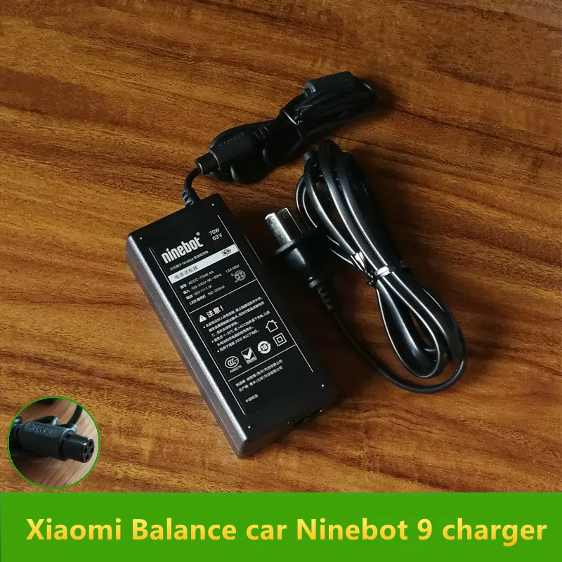 iConstel original charger for Xiaomi Balance car Ninebot 9 63V 70W Power supply MIUI XVE-6300110 Charging adapter
iConstel original charger for Xiaomi Balance car Ninebot 9 63V 70W Power supply MIUI XVE-6300110 Charging adapter