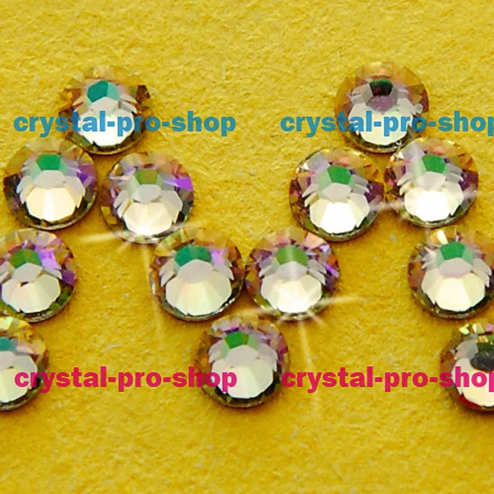 

Swarovski Elements Luminous Green (LUMG) ( No Hotfix / Hotfix ) Iron On ( ss5 - ss34 ) ( 2mm - 7mm ) Flatback Crystal Rhinestone