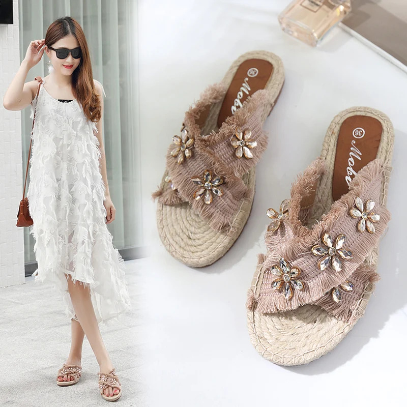 Rhinestone Flower Straw Hemp Bottom fisherman cool Drag 2019 Summer new female cross casual flat bottom one word shoes
Rhinestone Flower Straw Hemp Bottom fisherman cool Drag 2019 Summer new female cross casual flat bottom one word shoes