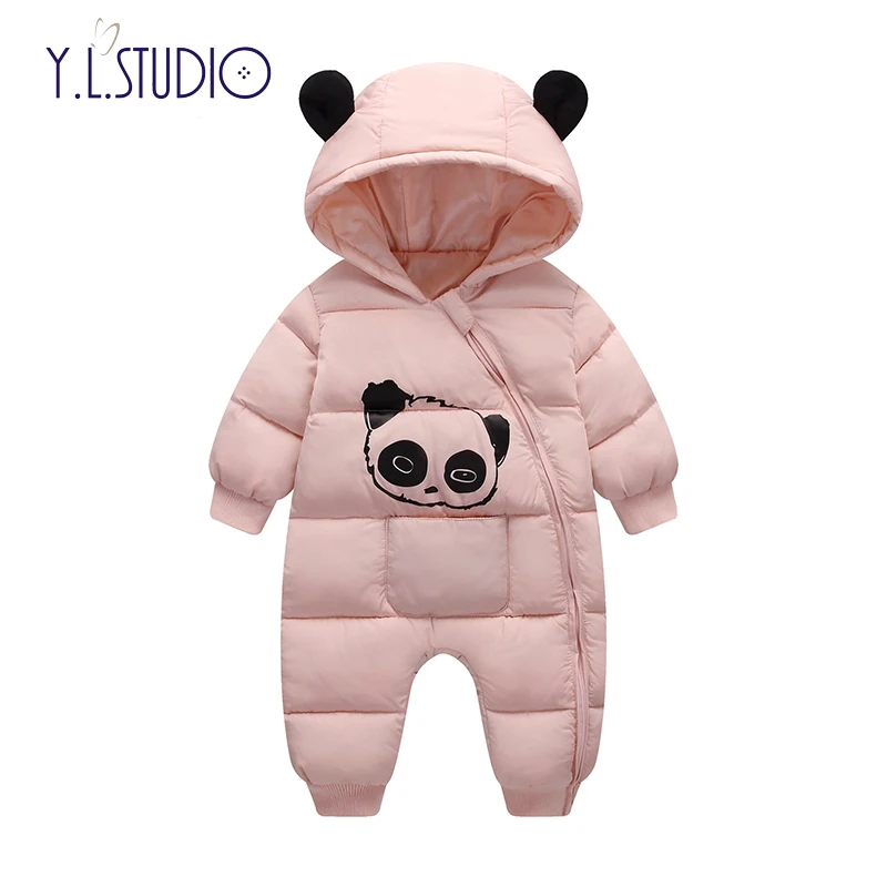 Baby Girls Boys Ramper For 2020 Winter Thicken Warm Cotton Padded Toddler Overalls Hooded Zipper Panda Printed Baby Jumpsuit
Baby Girls Boys Ramper For 2020 Winter Thicken Warm Cotton Padded Toddler Overalls Hooded Zipper Panda Printed Baby Jumpsuit