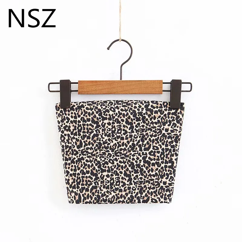 Women Animal Print Leopard Tank Top Sexy Tube Tops Street wear Off Shoulder Strapless Bra Lingerie Breast Wrap Crop Top
Women Animal Print Leopard Tank Top Sexy Tube Tops Street wear Off Shoulder Strapless Bra Lingerie Breast Wrap Crop Top