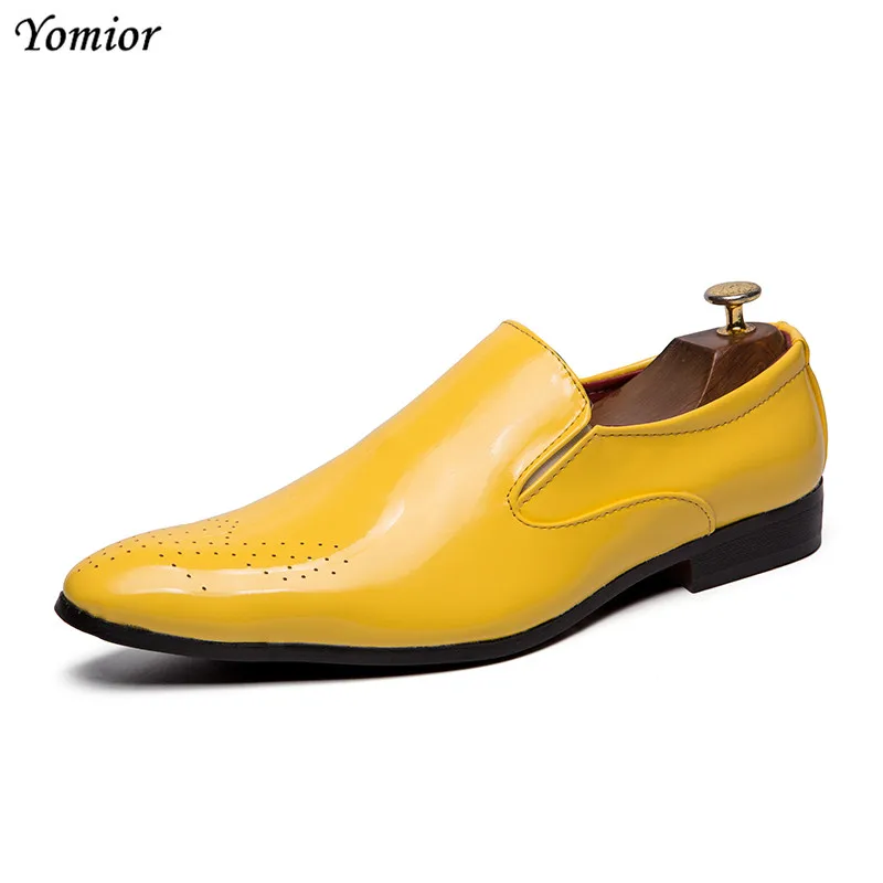 Yomior Spring New Fashion Pointed Toe Men Casual Leather Shoes Slip-On Formal Dress Big Size Flat Brogue Shoes for Party Wedding
Yomior Spring New Fashion Pointed Toe Men Casual Leather Shoes Slip-On Formal Dress Big Size Flat Brogue Shoes for Party Wedding
