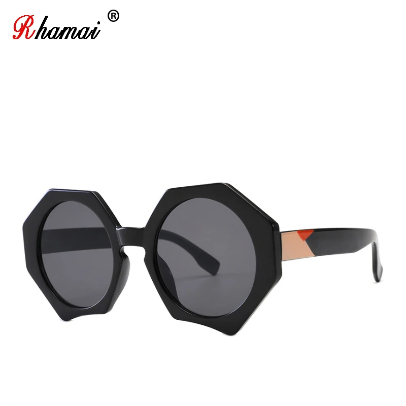 RHAMAI Oversized Sunglasses Women 2019 Polygonal Sunglass Ladies Luxury Brand Vintage Big Frame Sun glasses Female Trend Eyewear
RHAMAI Oversized Sunglasses Women 2019 Polygonal Sunglass Ladies Luxury Brand Vintage Big Frame Sun glasses Female Trend Eyewear