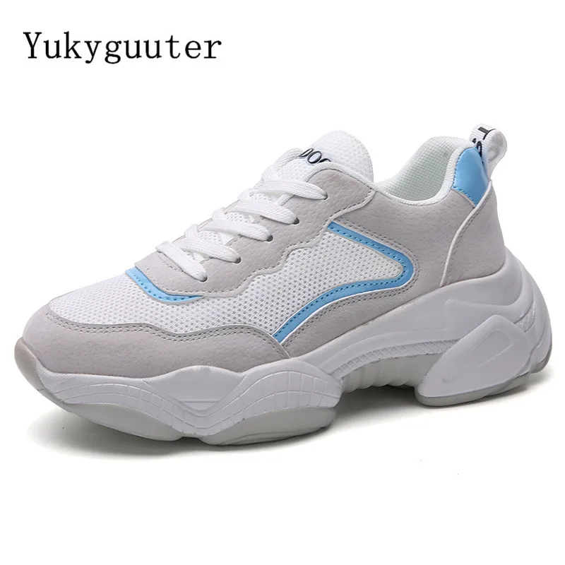 Woman Running Shoes Flats Outdoor Sneakers Fashion Summer Mesh Breathable Couple Lightweight Athletic Height Increasing Sports
Woman Running Shoes Flats Outdoor Sneakers Fashion Summer Mesh Breathable Couple Lightweight Athletic Height Increasing Sports