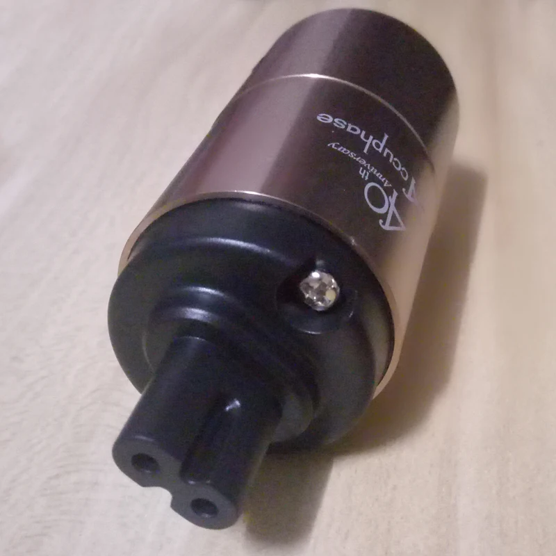 Hifi 1pcs Accuphase 40th Power Cord Figure 8 IEC C7 Plug hifi IEC Female Electrical Plug connector adapter
Hifi 1pcs Accuphase 40th Power Cord Figure 8 IEC C7 Plug hifi IEC Female Electrical Plug connector adapter
