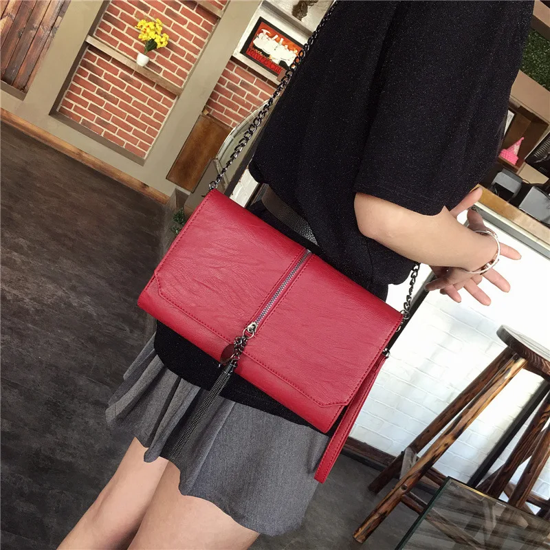 Women Bags 2018 Spring New Chain Envelope Shoulder Trend Small Satchel Europe And America Simple Wild Handbags
Women Bags 2018 Spring New Chain Envelope Shoulder Trend Small Satchel Europe And America Simple Wild Handbags