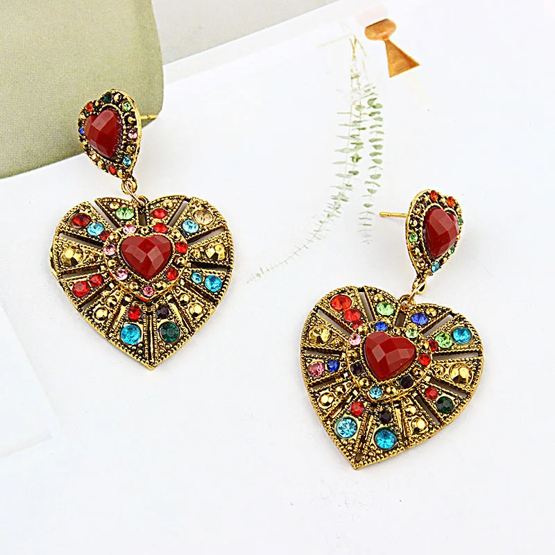Bohemian Earrings Ethnic Geometric Heart Stud Earrings Rhinestone Vintage Gold Party for Aretes Mujer Femme Fashion Jewelry
Bohemian Earrings Ethnic Geometric Heart Stud Earrings Rhinestone Vintage Gold Party for Aretes Mujer Femme Fashion Jewelry