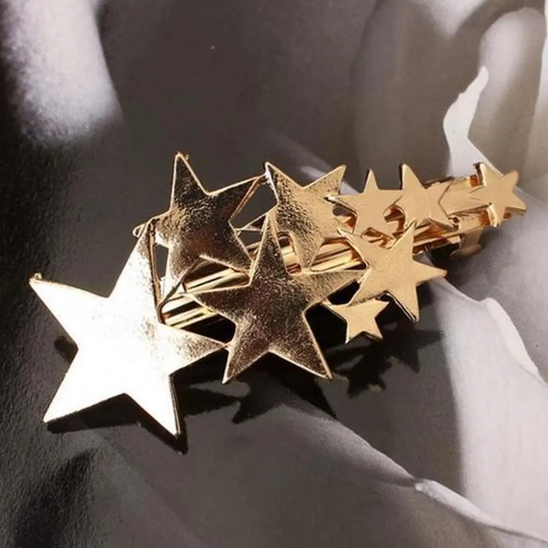 New Style Fashion Gold And Sliver Star Hair Clips Barrette Hairpin Delicate For Girls Women Gift Charming
New Style Fashion Gold And Sliver Star Hair Clips Barrette Hairpin Delicate For Girls Women Gift Charming