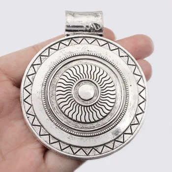 2pcs Tibetan Silver Large Bohemia Boho Medallion Carved Wave Round Charm Pendant For DIY Necklace Making Findings 63.5x77mm
2pcs Tibetan Silver Large Bohemia Boho Medallion Carved Wave Round Charm Pendant For DIY Necklace Making Findings 63.5x77mm