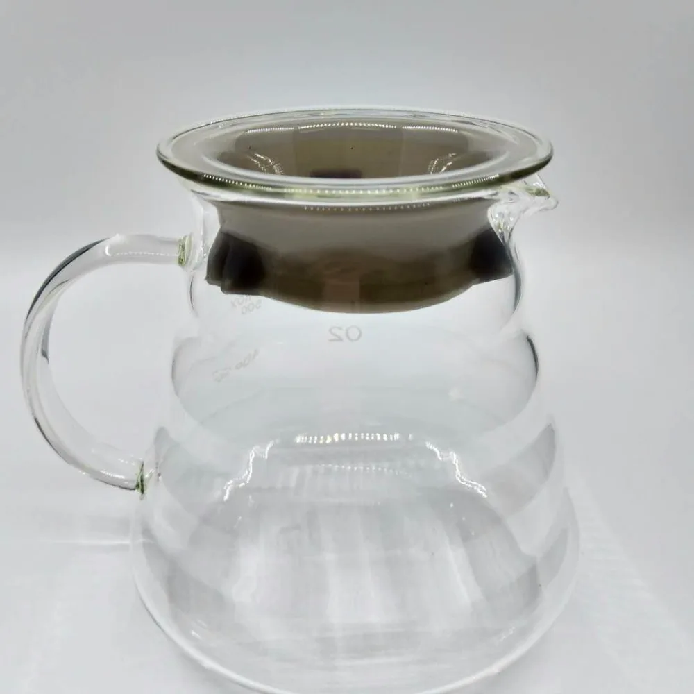 Glass heat-resistant coffee tea set drip kettle bottle bar accessories 600ml hand drip coffee pot
Glass heat-resistant coffee tea set drip kettle bottle bar accessories 600ml hand drip coffee pot