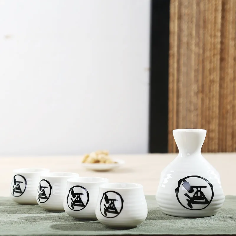 5Pcs Vintage Ceramic Sake Pot Cups Set Japanese Style Hip Flasks Home Kitchen Office Flagon Liquor Cup Drinkware Creative Gifts
5Pcs Vintage Ceramic Sake Pot Cups Set Japanese Style Hip Flasks Home Kitchen Office Flagon Liquor Cup Drinkware Creative Gifts
