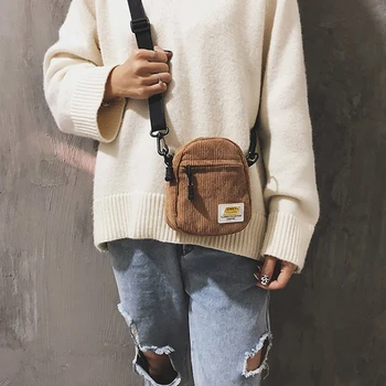 Bag Women's Corduroy small square bag 2019 new Messenger bag cute spring mini mobile phone purse
Bag Women's Corduroy small square bag 2019 new Messenger bag cute spring mini mobile phone purse