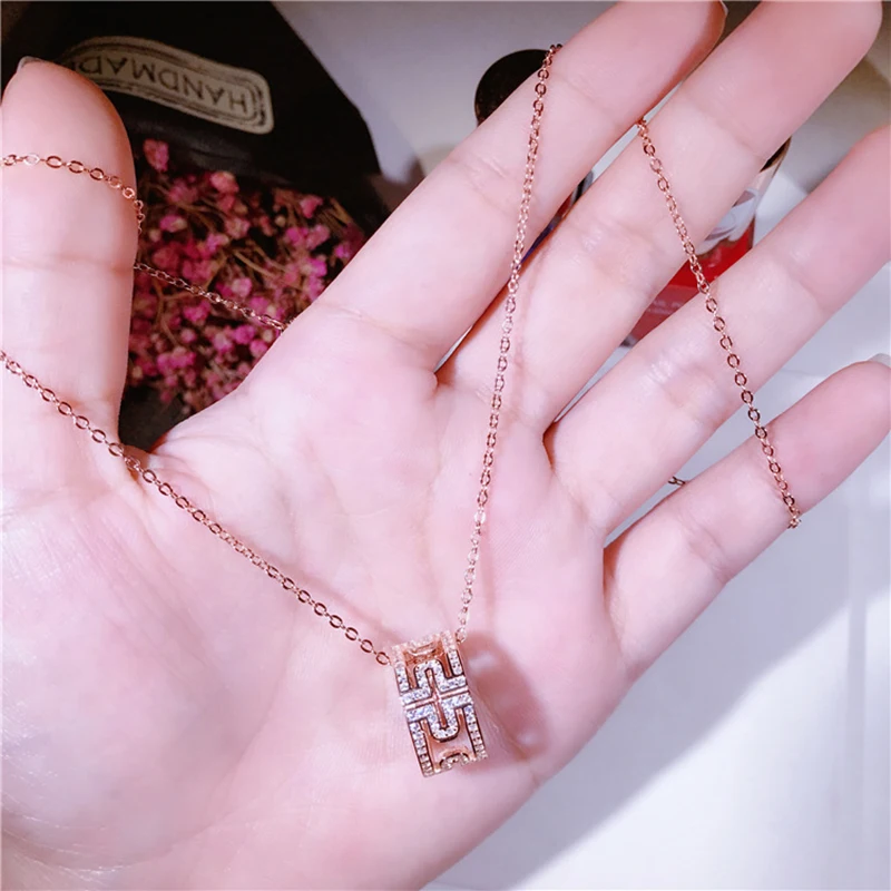 2018 Minimalistic S925 Sterling Silver Style Maze Necklace with Magnificent Clavicle Significant Clavicle Chain Feminine Jewelry
2018 Minimalistic S925 Sterling Silver Style Maze Necklace with Magnificent Clavicle Significant Clavicle Chain Feminine Jewelry