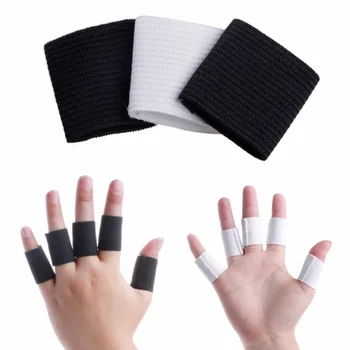 New Stretchy Finger Protector Sleeve Support Arthritis Sports Aid Straight Black/White
New Stretchy Finger Protector Sleeve Support Arthritis Sports Aid Straight Black/White