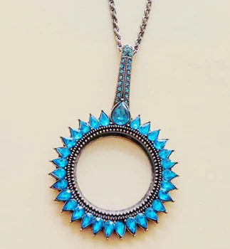 Retail & Wholesale Fashion Bling Bling Sunflower Sunburst Flower Magnifier Magnifying Glass Monocle DIY Sewing Needlework
Retail & Wholesale Fashion Bling Bling Sunflower Sunburst Flower Magnifier Magnifying Glass Monocle DIY Sewing Needlework