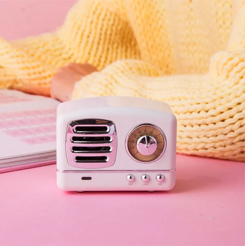 Korean style Pearl white Bluetooth Speaker Mini portable Retro Wireless Music Audio Player Valentine's Day gift for girl
Korean style Pearl white Bluetooth Speaker Mini portable Retro Wireless Music Audio Player Valentine's Day gift for girl