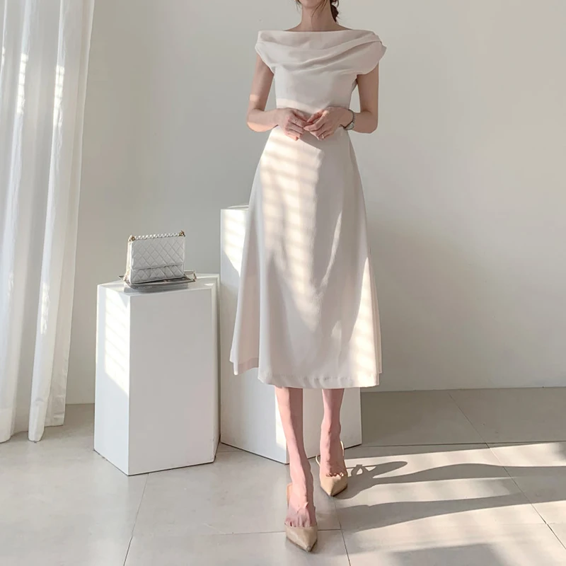 Temperament Slash Collar Women Dress Solid Color Fashion Ladies Dress Summer New 2019 Korean Style Women Clothing
Temperament Slash Collar Women Dress Solid Color Fashion Ladies Dress Summer New 2019 Korean Style Women Clothing
