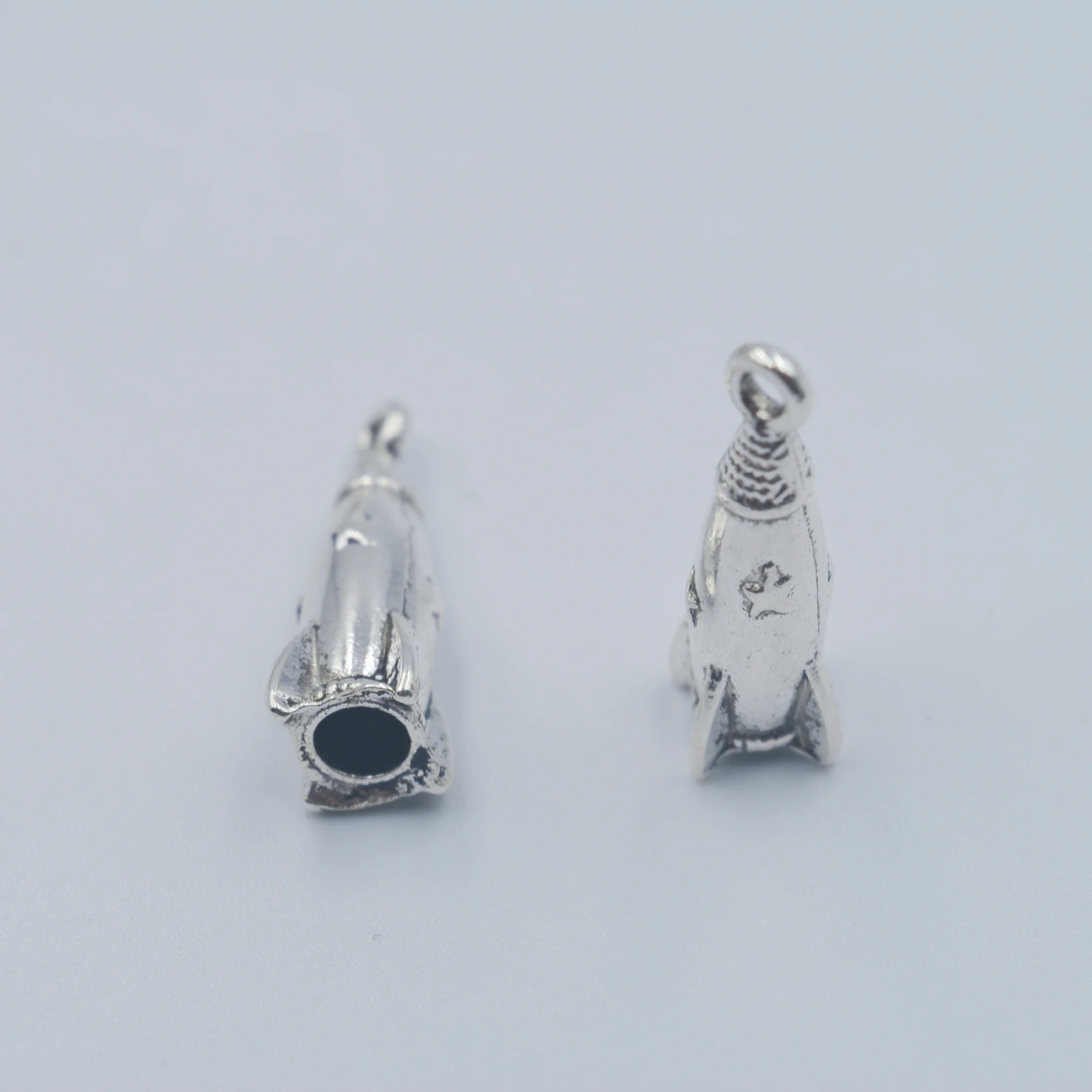 9PCS alloy Silver tone charms Rocket Charm Pendant Tibetan Silver Jewelry Supply 24*7*2mm
9PCS alloy Silver tone charms Rocket Charm Pendant Tibetan Silver Jewelry Supply 24*7*2mm