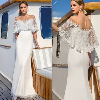 Soft Chiffon Scoop Neckline Lace Applique Mermaid Dress with Illusion Tulle Back Fake Two Pieces Sweep Train Bridal Dress
Soft Chiffon Scoop Neckline Lace Applique Mermaid Dress with Illusion Tulle Back Fake Two Pieces Sweep Train Bridal Dress