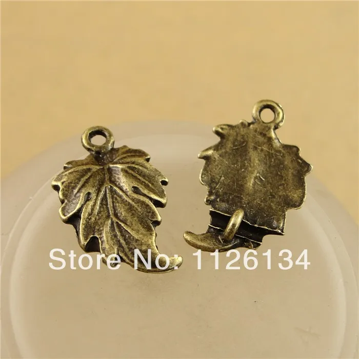 A3216 Wholesale Vintage Jewelry Findings Alloy Antique Bronze Maple Leaf Connector
A3216 Wholesale Vintage Jewelry Findings Alloy Antique Bronze Maple Leaf Connector