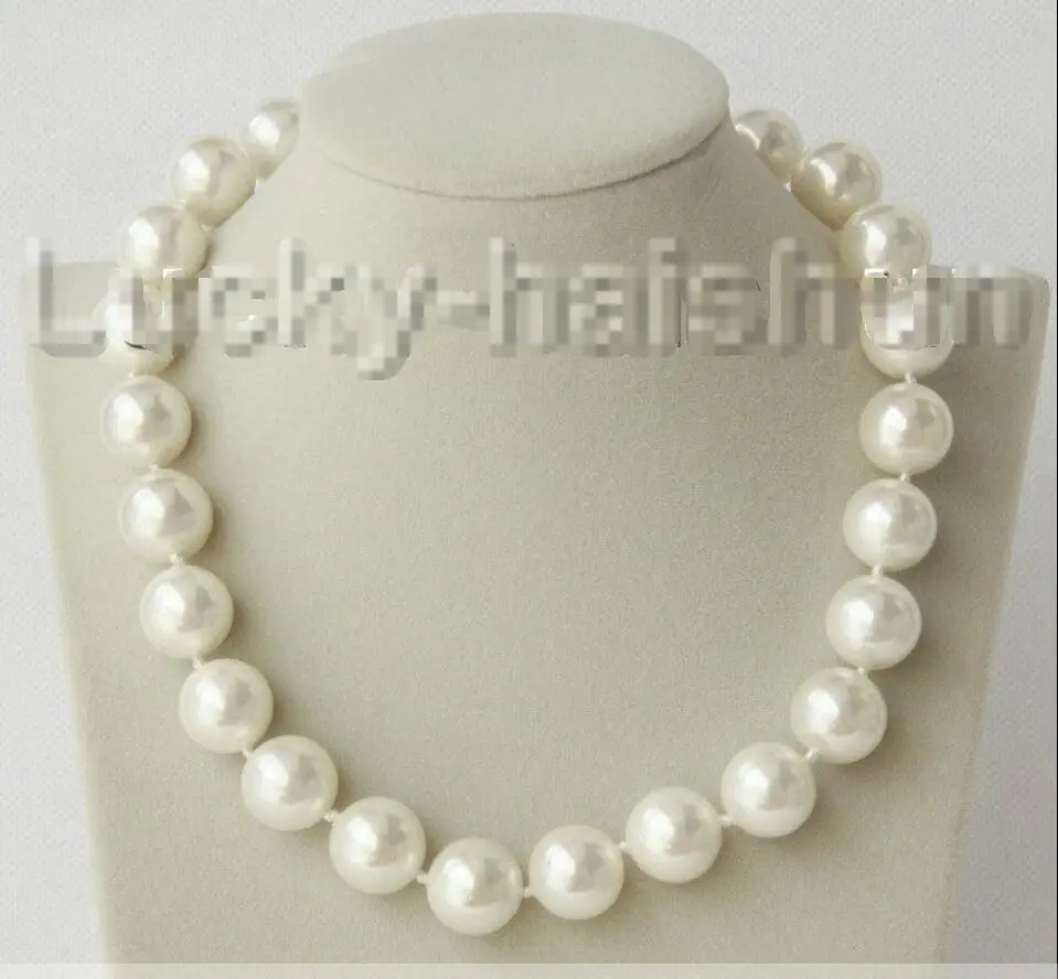 Hot sale new Style >>>>>18" 16mm round white south sea shell pearls necklace zircon magnet clasp j8936
Hot sale new Style >>>>>18" 16mm round white south sea shell pearls necklace zircon magnet clasp j8936