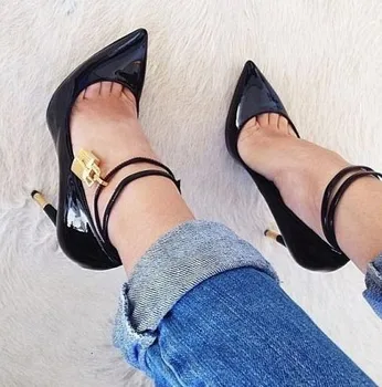 Super Hot Black Patent Leather WomenFashion Pumps Sexy Pointy Toe High Heels Metal Lock Ankle Buckles 2018 Party Stiletto Size42
Super Hot Black Patent Leather WomenFashion Pumps Sexy Pointy Toe High Heels Metal Lock Ankle Buckles 2018 Party Stiletto Size42