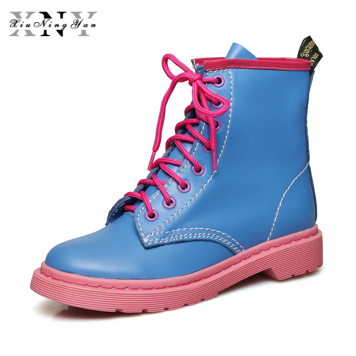 Genuine Leather Women Martin Boot Fashion Winter Shoes platform Street Style Female Motorcycle Ankle Color Boots for Woman Botas
Genuine Leather Women Martin Boot Fashion Winter Shoes platform Street Style Female Motorcycle Ankle Color Boots for Woman Botas