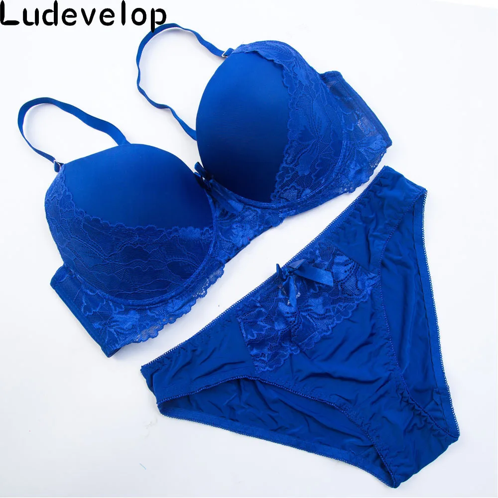 Hot 2018 Autumn woman Lace bra Push Up Ultra Thin bra plus size DE Cup crop top Adjustable Sexy sujetador Lingerie Brassiere set
Hot 2018 Autumn woman Lace bra Push Up Ultra Thin bra plus size DE Cup crop top Adjustable Sexy sujetador Lingerie Brassiere set
