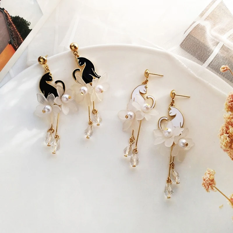 Fashion Women Dangle Earrings Black Cat Earrings Female Popular White Petals Long Tassels Cat Pearl Earrings For Women
Fashion Women Dangle Earrings Black Cat Earrings Female Popular White Petals Long Tassels Cat Pearl Earrings For Women