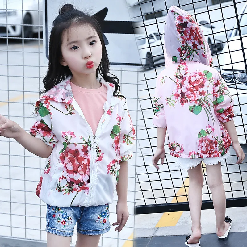New Summer Children Hooded Anti Sunscreen Clothing Korean Girls Child Stamp Coat
New Summer Children Hooded Anti Sunscreen Clothing Korean Girls Child Stamp Coat