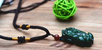 Certificate Wholesale 100% Natural Green Stone Pendant Hand-Carved PIXIU Pendant Round Necklace Fashion Men's Jewelry
Certificate Wholesale 100% Natural Green Stone Pendant Hand-Carved PIXIU Pendant Round Necklace Fashion Men's Jewelry