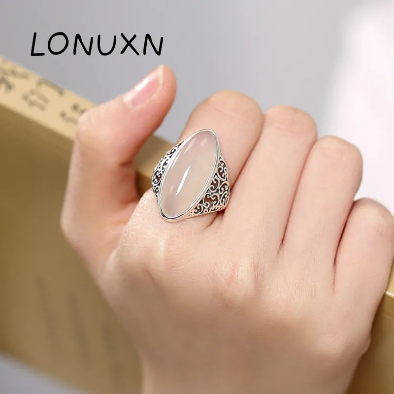 Real 925 Sterling Silver Vintage Rings For women Natural White chalcedony Stone round Shape Hollow Flower Carved Punk Jewelry
Real 925 Sterling Silver Vintage Rings For women Natural White chalcedony Stone round Shape Hollow Flower Carved Punk Jewelry