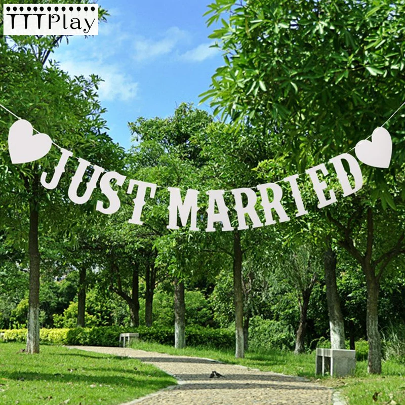 Just Married Banner Party Wedding Decoration Pink White Bunting Paper Garland Photography Car Sign Photo Booth Props Supplies
Just Married Banner Party Wedding Decoration Pink White Bunting Paper Garland Photography Car Sign Photo Booth Props Supplies