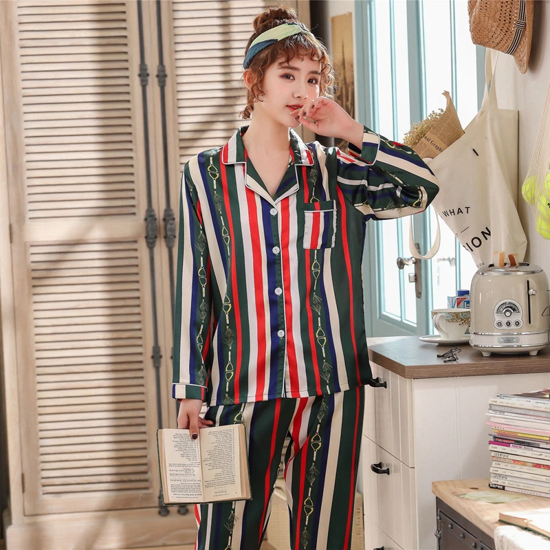 JULY'S SONG 2 Pieces Pajamas Set Striped Printed Faux Silk Women Sleepwear Pajama Satin Long Sleeves Spring Summer Homewear
JULY'S SONG 2 Pieces Pajamas Set Striped Printed Faux Silk Women Sleepwear Pajama Satin Long Sleeves Spring Summer Homewear
