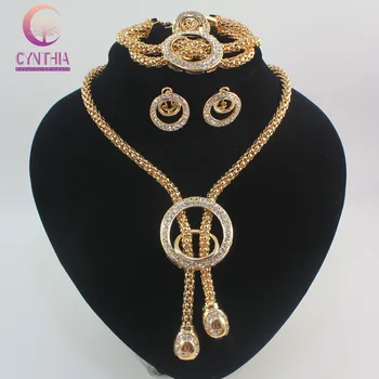 Hot Sale Nigerian Wedding African Beads Jewelry Sets Fashion Women Dubai Gold color Tassel Jewelry Set Costume Design
Hot Sale Nigerian Wedding African Beads Jewelry Sets Fashion Women Dubai Gold color Tassel Jewelry Set Costume Design