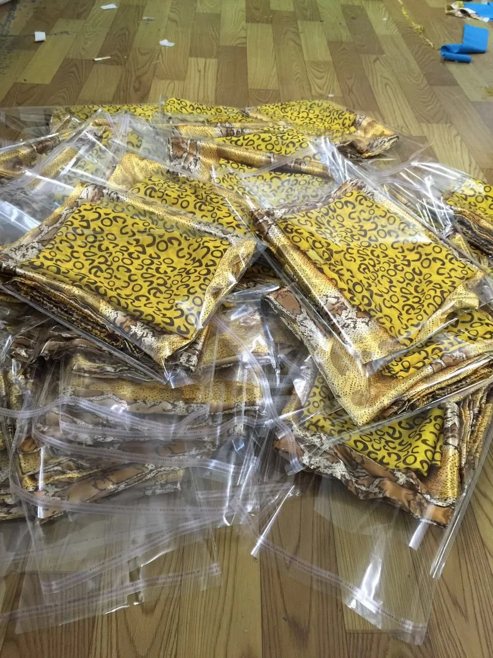 3663570587_534790972