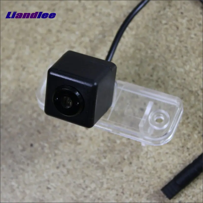 Liandlee For Mercedes Benz E200 E220 E240 E280 E300 E320 Tracing Cauda Laser Lights Avoidance Warning Light Fog lamp Safe Drive
Liandlee For Mercedes Benz E200 E220 E240 E280 E300 E320 Tracing Cauda Laser Lights Avoidance Warning Light Fog lamp Safe Drive