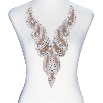 1piece V Neck Collar Design Hot Fix Transfer Rhinestones Beads Crystal Applique for Women Weding Dress Sewing Supplies T2395
1piece V Neck Collar Design Hot Fix Transfer Rhinestones Beads Crystal Applique for Women Weding Dress Sewing Supplies T2395